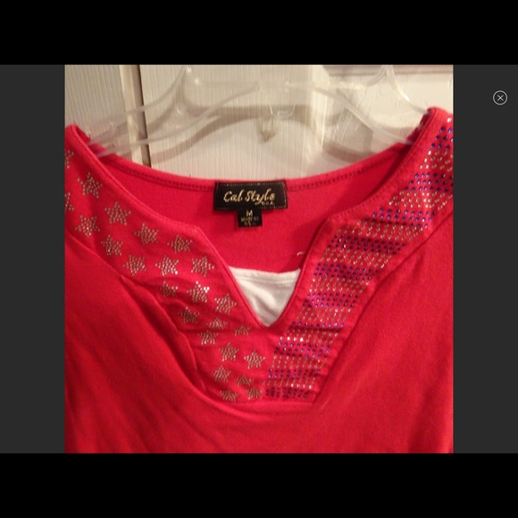 Red Tee  !!! Perfect for the Fourth.....🙃 - Picture 3 of 4